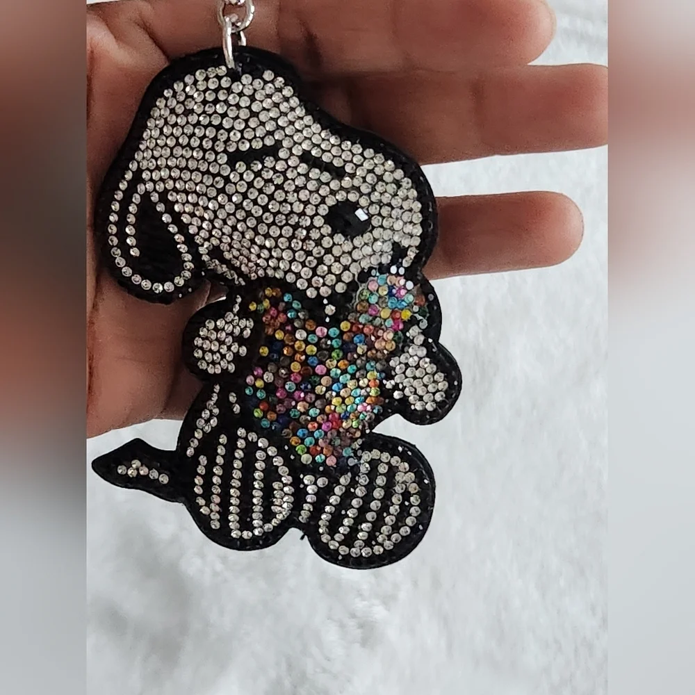 Snoopy Rhinestone Keychain with Colorful Heart Sparkling Bag Charm